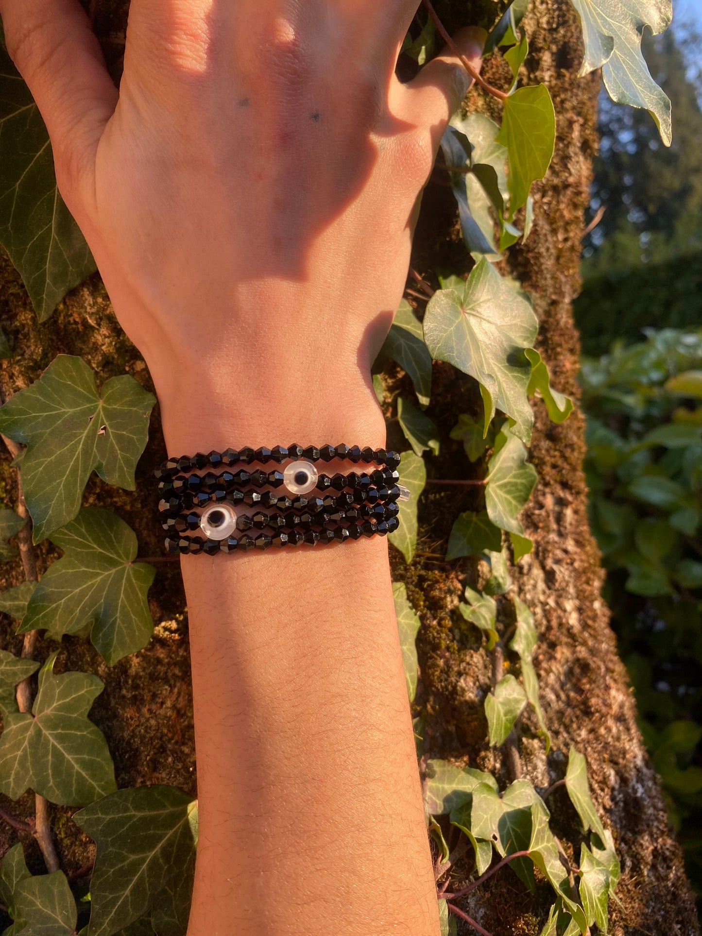 Bracelet noir mauvais oeil